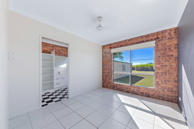 Photo - 12706 Bruce Highway, Hamilton Plains QLD 4800 - Image 6