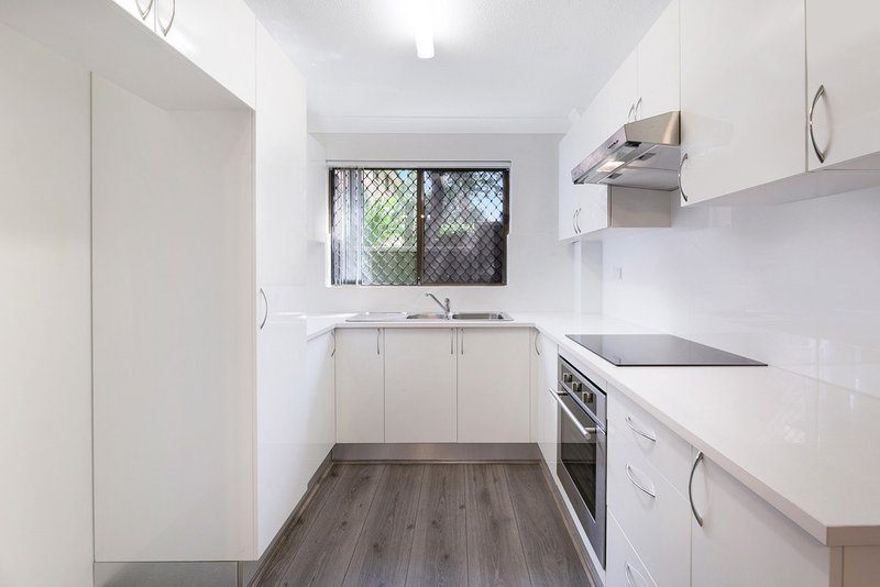 Photo - 12/71 Meredith Street, Bankstown NSW 2200 - Image 3