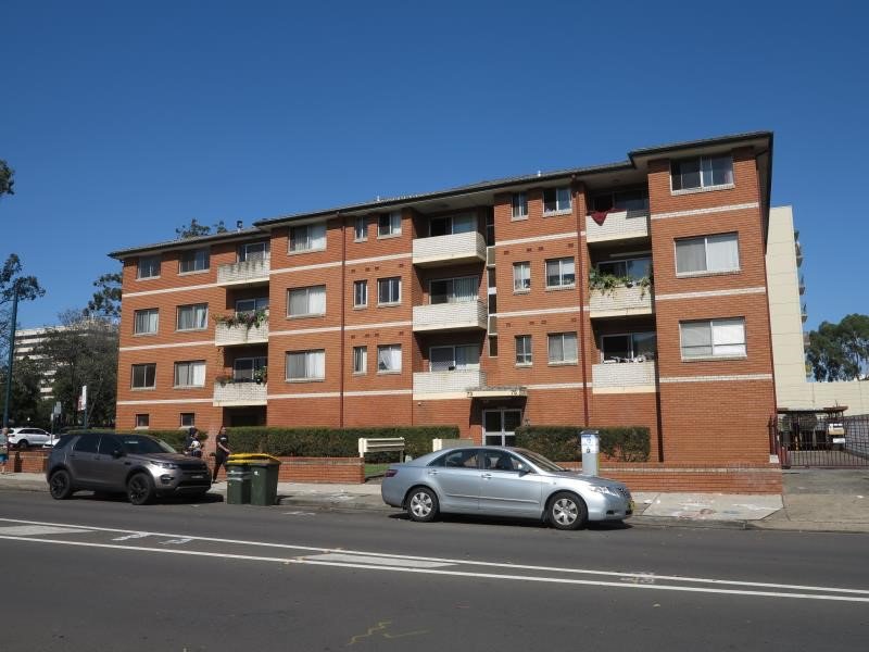 12/73-75 Goulburn Street, Liverpool NSW 2170