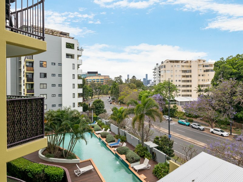 127/8 Land Street, Toowong QLD 4066