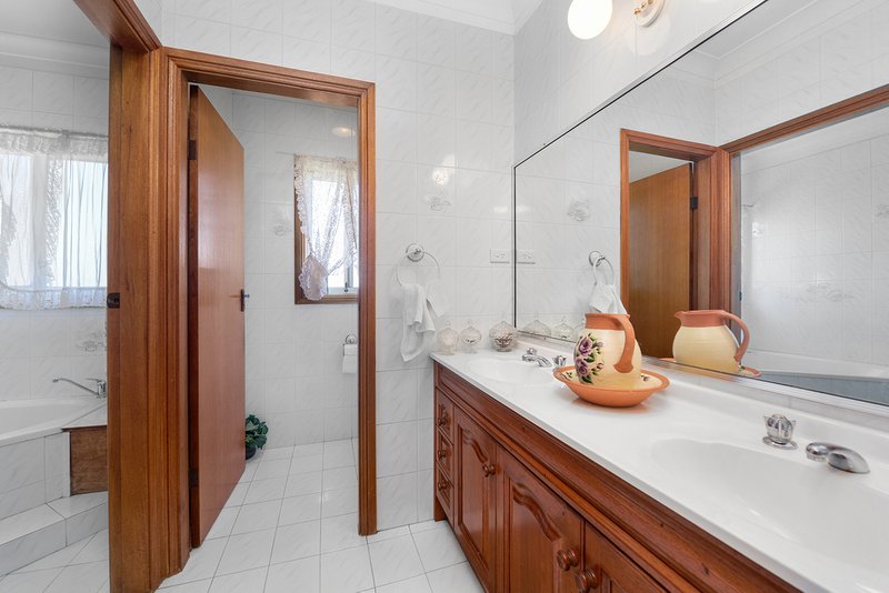 Photo - 1279 Elizabeth Drive, Mount Vernon NSW 2178 - Image 13