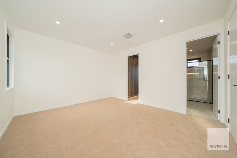 Photo - 1/279 Springvale Road, Nunawading VIC 3131 - Image 5