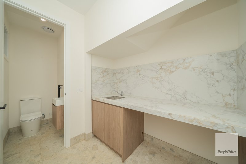 Photo - 1/279 Springvale Road, Nunawading VIC 3131 - Image 13