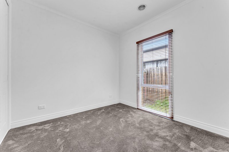 Photo - 127A Bignell Road, Bentleigh East VIC 3165 - Image 4