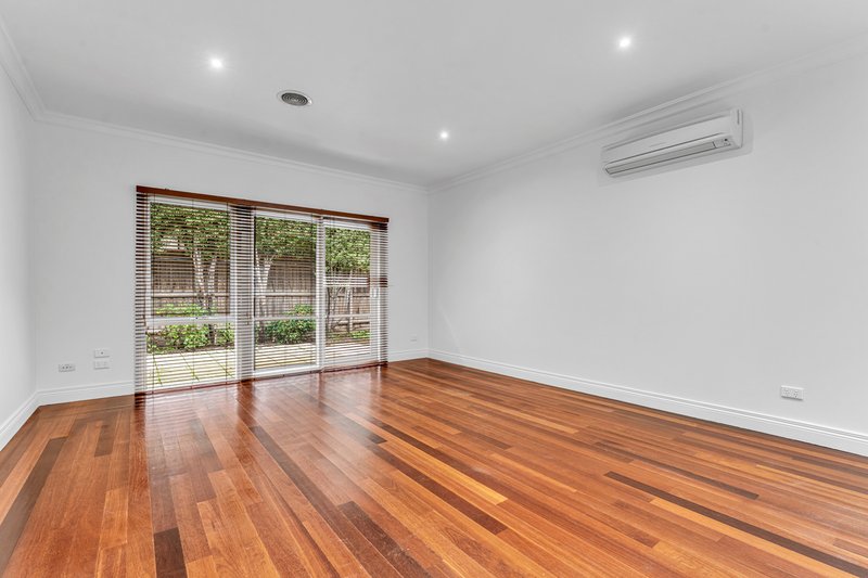 Photo - 127A Bignell Road, Bentleigh East VIC 3165 - Image 9