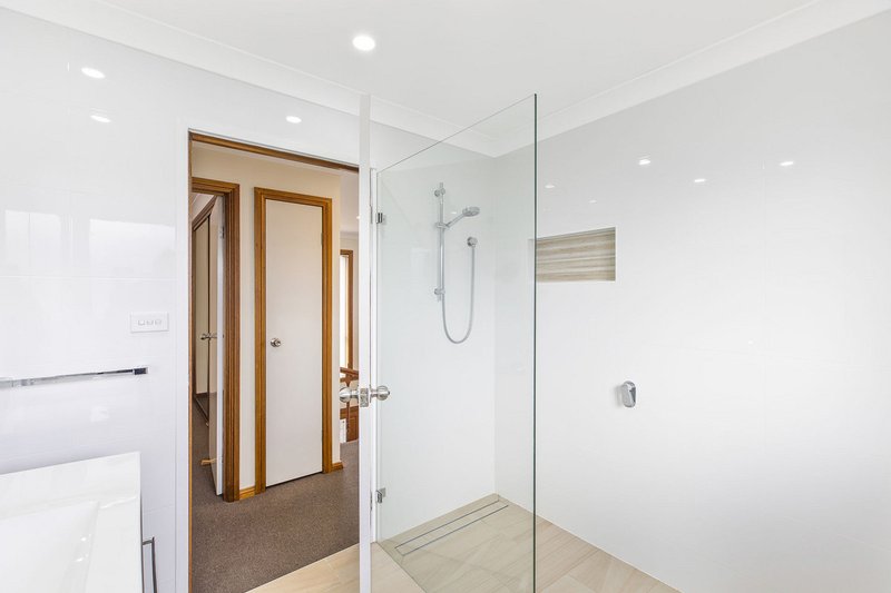 Photo - 127A Eloora Road, Long Jetty NSW 2261 - Image 8