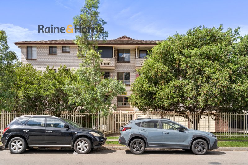 Photo - 12/8-10 Goulburn Street, Warwick Farm NSW 2170 - Image 11