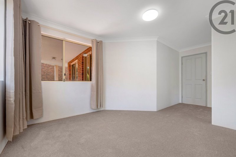 Photo - 12/8-12 Bond Street, Hurstville NSW 2220 - Image 8