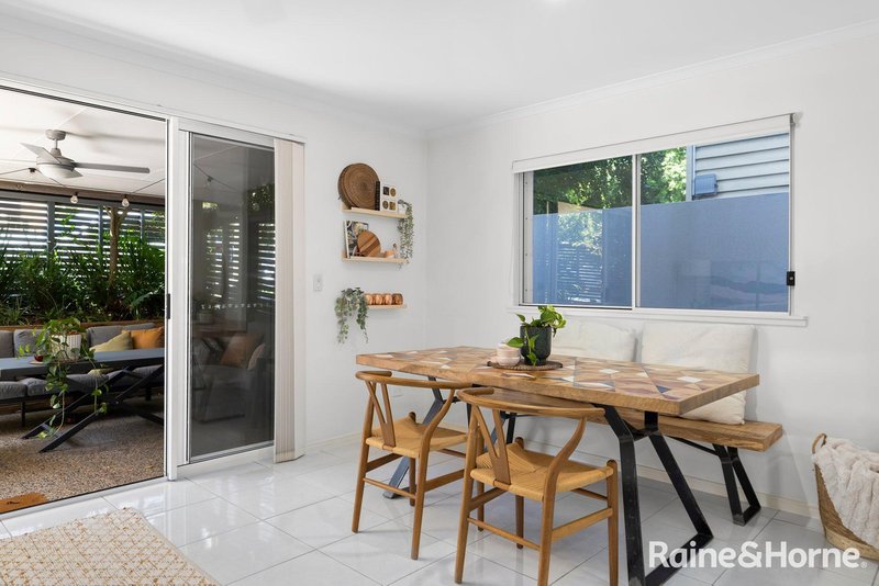 Photo - 1/28 Abuklea Street, Wilston QLD 4051 - Image 4