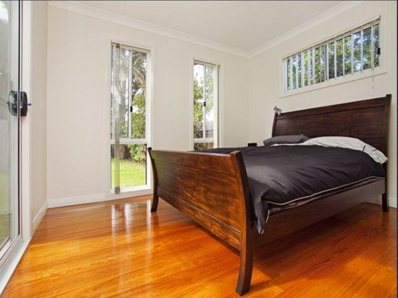 Photo - 128 Acacia Road, Kirrawee NSW 2232 - Image 7