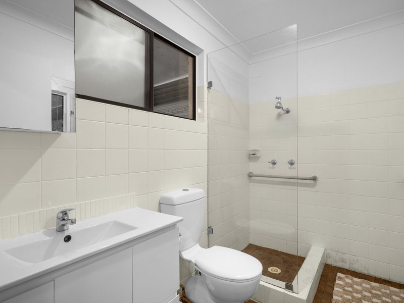Photo - 1/28 Ash Street, Soldiers Point NSW 2317 - Image 9