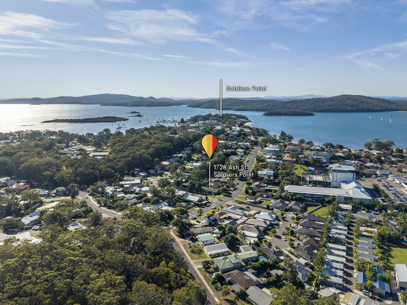 Photo - 1/28 Ash Street, Soldiers Point NSW 2317 - Image 17