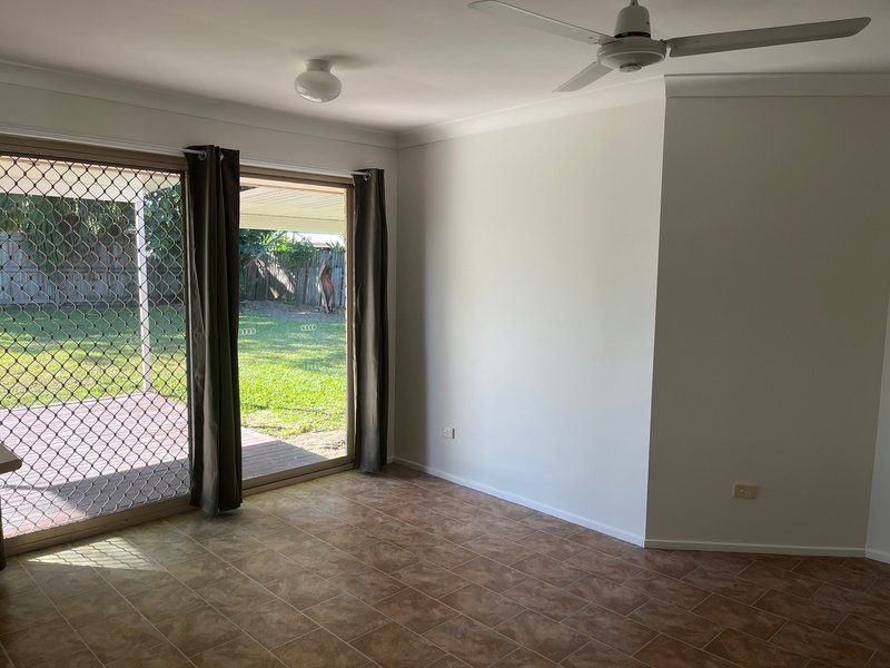 Photo - 128 Bancroft Terrace, Deception Bay QLD 4508 - Image 6