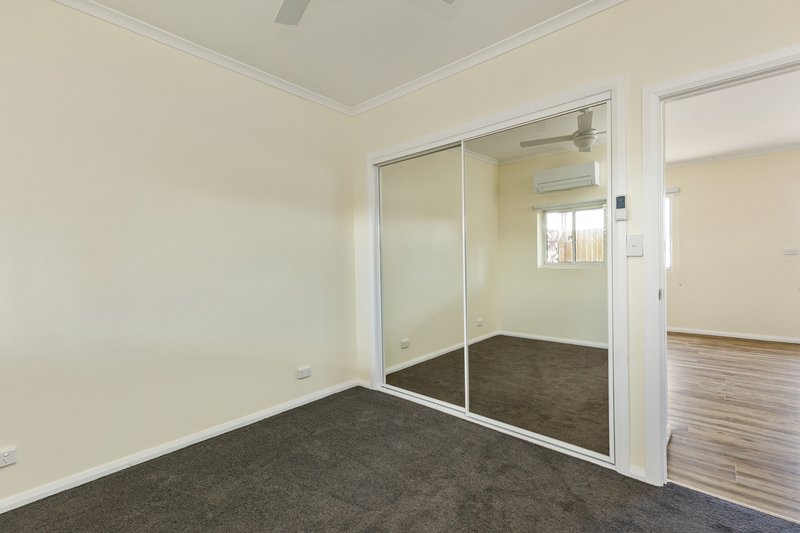 Photo - 1/28 Baylis Street, Wagga Wagga NSW 2650 - Image 4