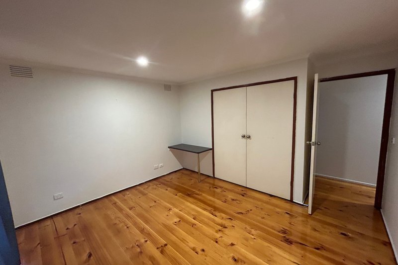 Photo - 1/28 Brady Road, Dandenong North VIC 3175 - Image 3