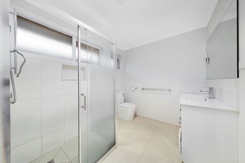 Photo - 128 Cairns Road, Hampton Park VIC 3976 - Image 6