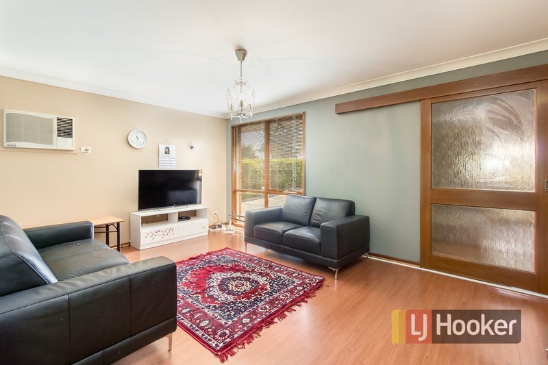 Photo - 128 Cairns Road, Hampton Park VIC 3976 - Image 3