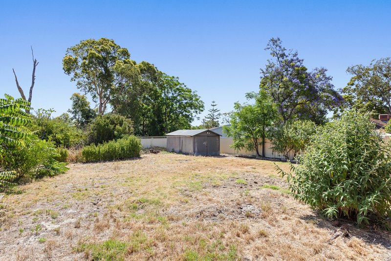 Photo - 128 Canning Road, Kalamunda WA 6076 - Image 25