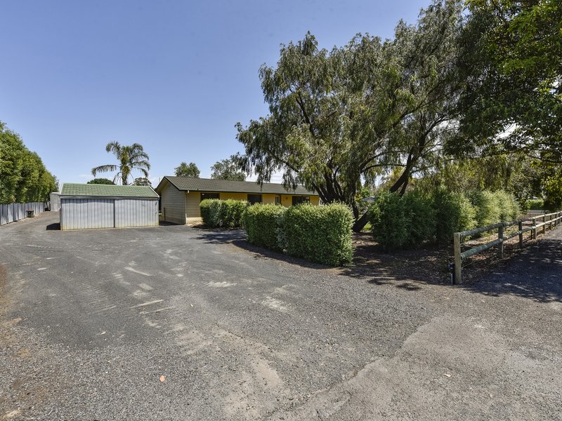 Photo - 128 Church Street, Penola SA 5277 - Image 16