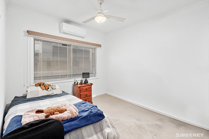 Photo - 1/28 Cleghorn Avenue, Altona North VIC 3025 - Image 9