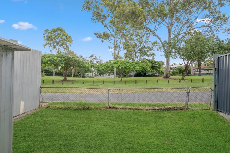 Photo - 128 Clifford Street, Stafford Heights QLD 4053 - Image 12