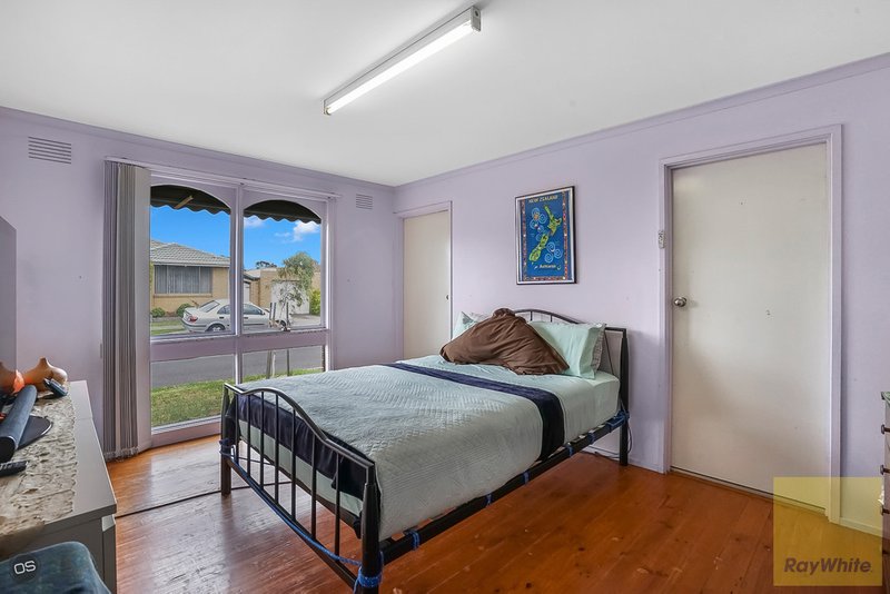 Photo - 128 Derrimut Road, Hoppers Crossing VIC 3029 - Image 8