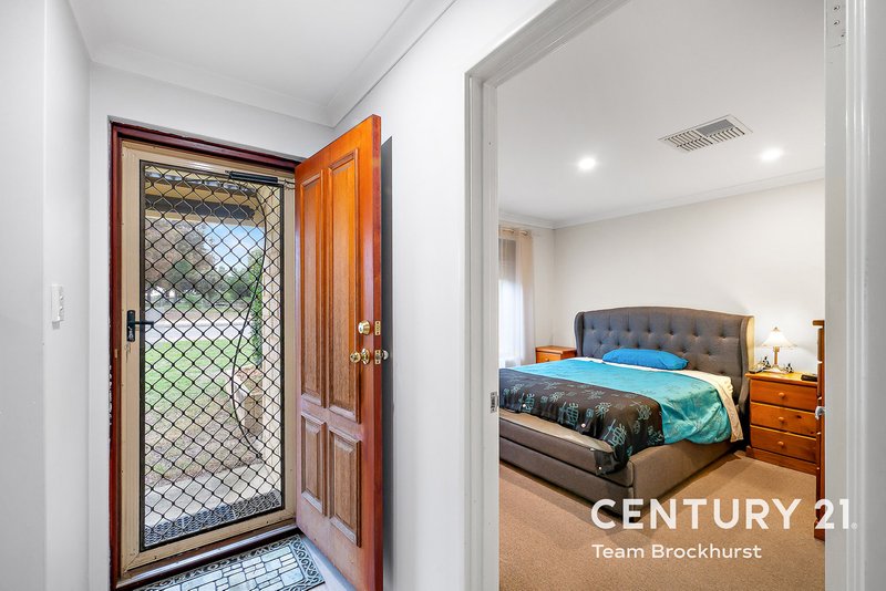 Photo - 128 Gay Street, Huntingdale WA 6110 - Image 6