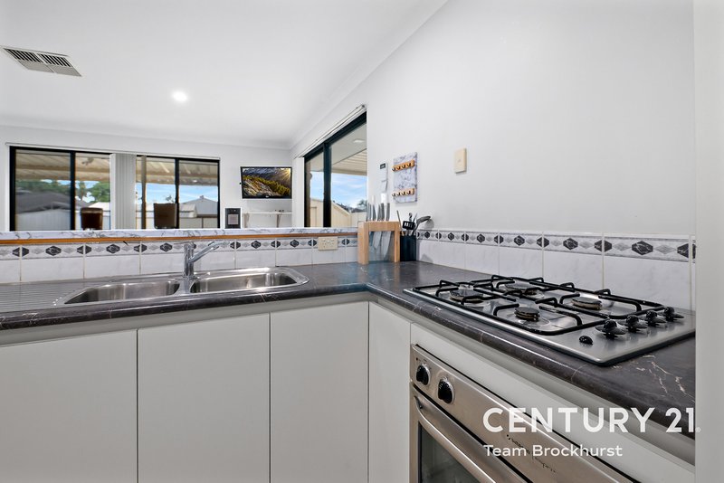 Photo - 128 Gay Street, Huntingdale WA 6110 - Image 12