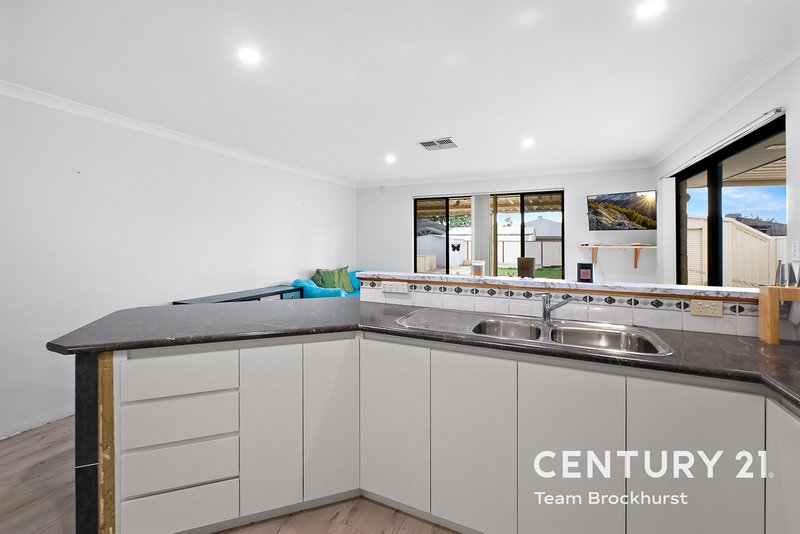 Photo - 128 Gay Street, Huntingdale WA 6110 - Image 13