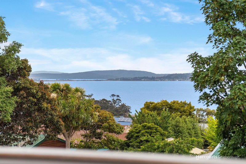 Photo - 1/28 Gourlay Street, Blackmans Bay TAS 7052 - Image 5