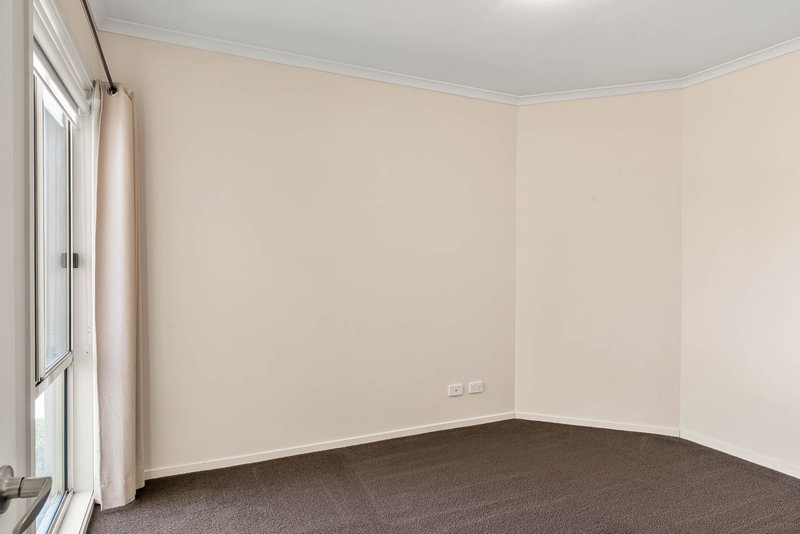 Photo - 1/28 Grandview Grove, Cowes VIC 3922 - Image 9
