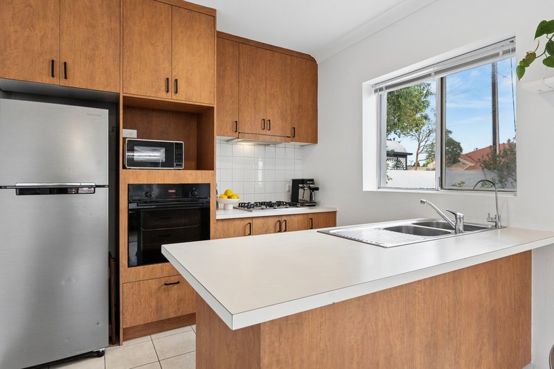 Photo - 1/28 Hastings Street, Glenelg South SA 5045 - Image 7