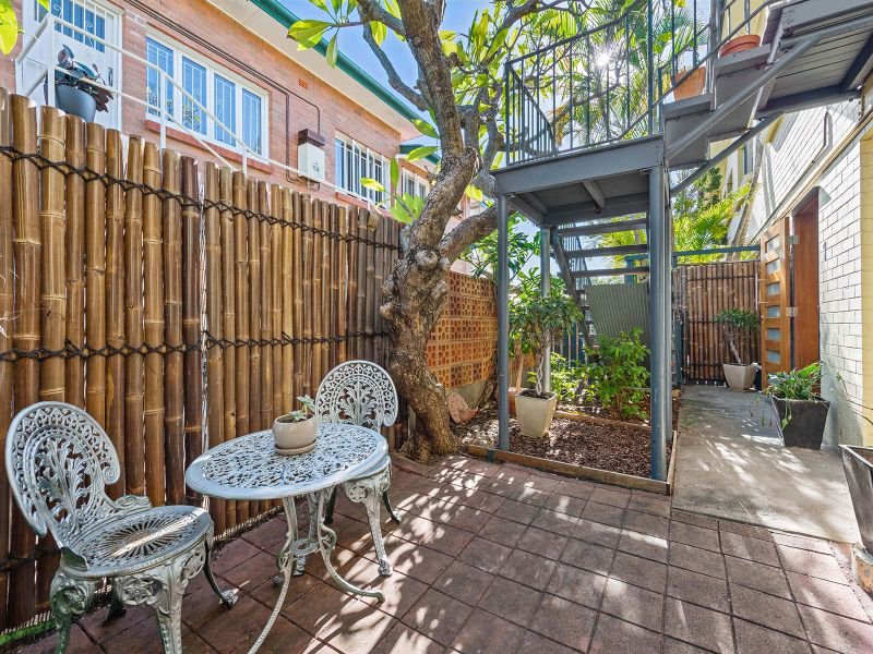 Photo - 1/28 Hazlewood Street, New Farm QLD 4005 - Image 8