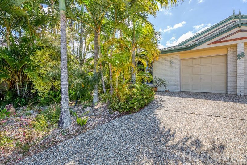 Photo - 1/28 Headsail Dr , Banksia Beach QLD 4507 - Image 10