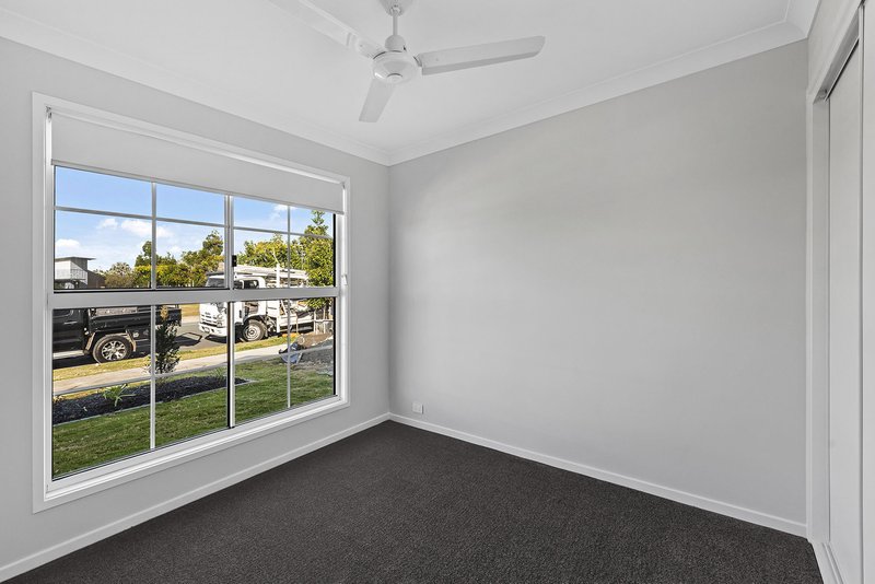 Photo - 1/28 Higgs Street, Deception Bay QLD 4508 - Image 6