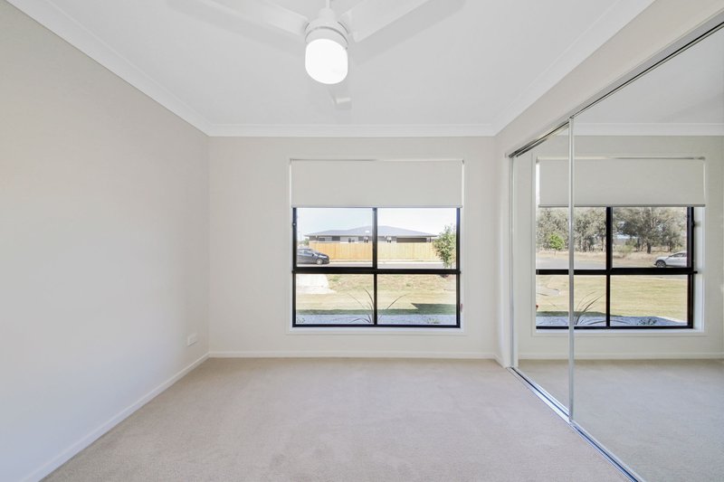 Photo - 1/28 Jezabel Street, Rosewood QLD 4340 - Image 7