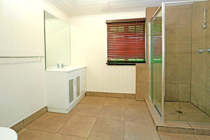 Photo - 128 Kent St , Rockhampton City QLD 4700 - Image 9