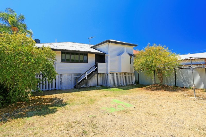 Photo - 128 Kent St , Rockhampton City QLD 4700 - Image 10