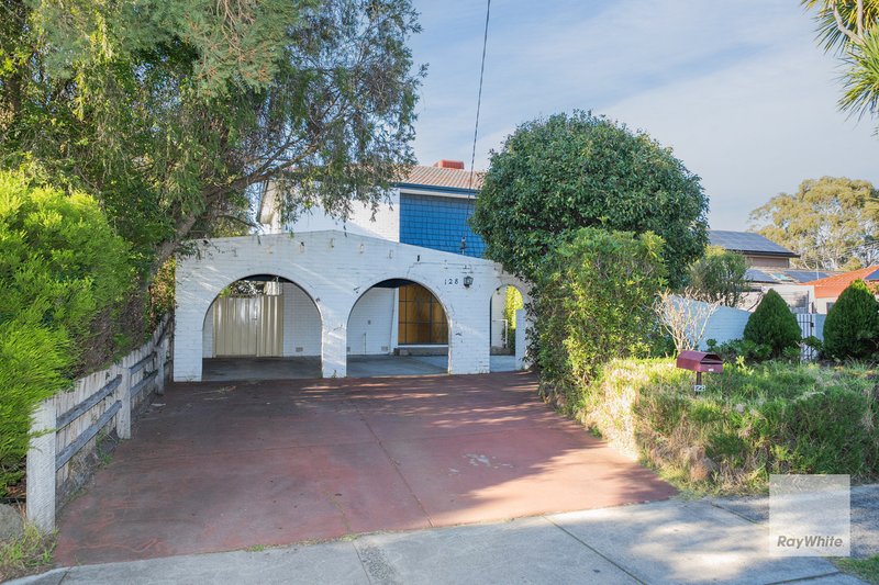 Photo - 128 King Arthur Drive, Glen Waverley VIC 3150 - Image 1