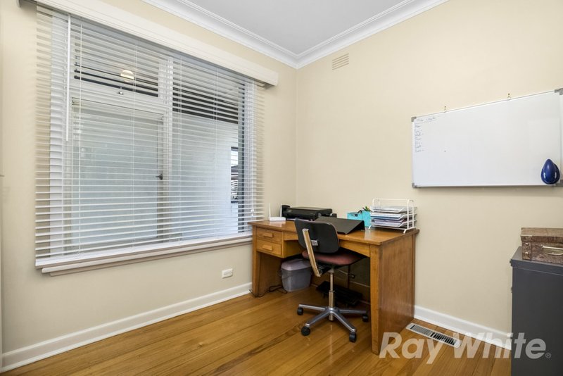 Photo - 1/28 Leicester Avenue, Glen Waverley VIC 3150 - Image 8