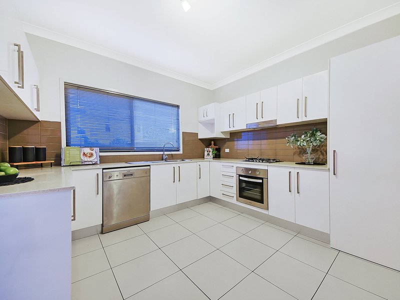 Photo - 1/28 Lutana Street, Stafford QLD 4053 - Image 6