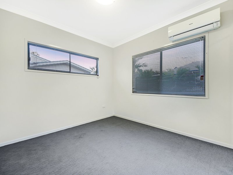 Photo - 1/28 Lutana Street, Stafford QLD 4053 - Image 12