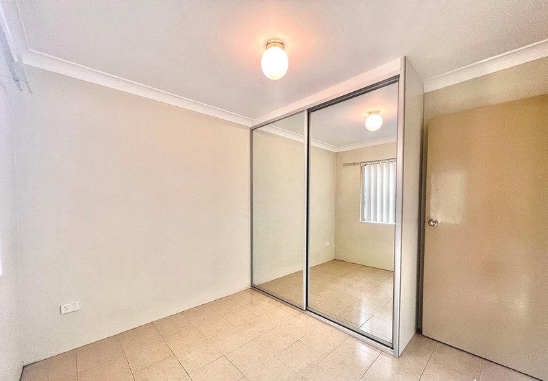 Photo - 1/28 Luxford Road, Mount Druitt NSW 2770 - Image 6