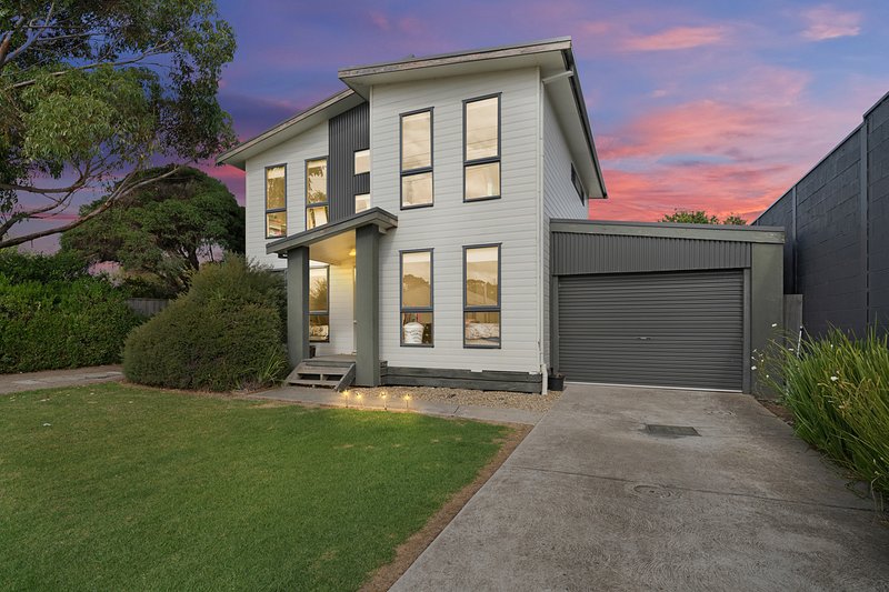 Photo - 1/28 Malcliff Road, Newhaven VIC 3925 - Image 12