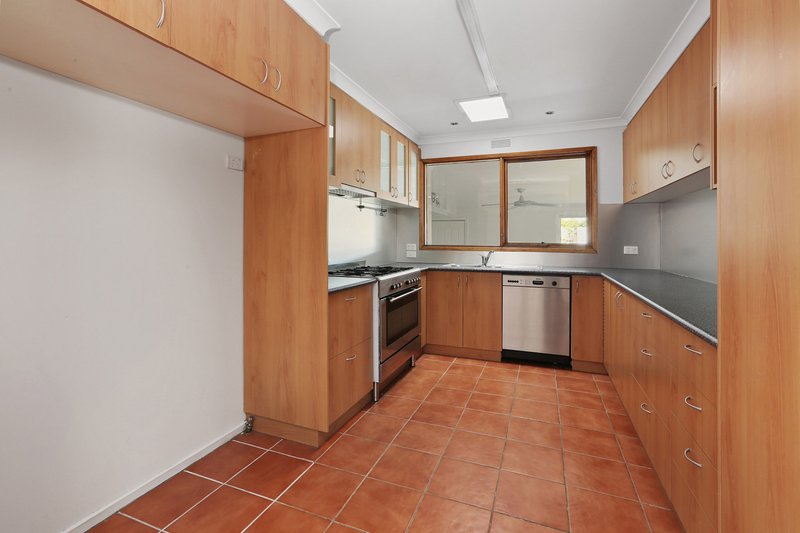 Photo - 128 Mcclelland Avenue, Lara VIC 3212 - Image 3