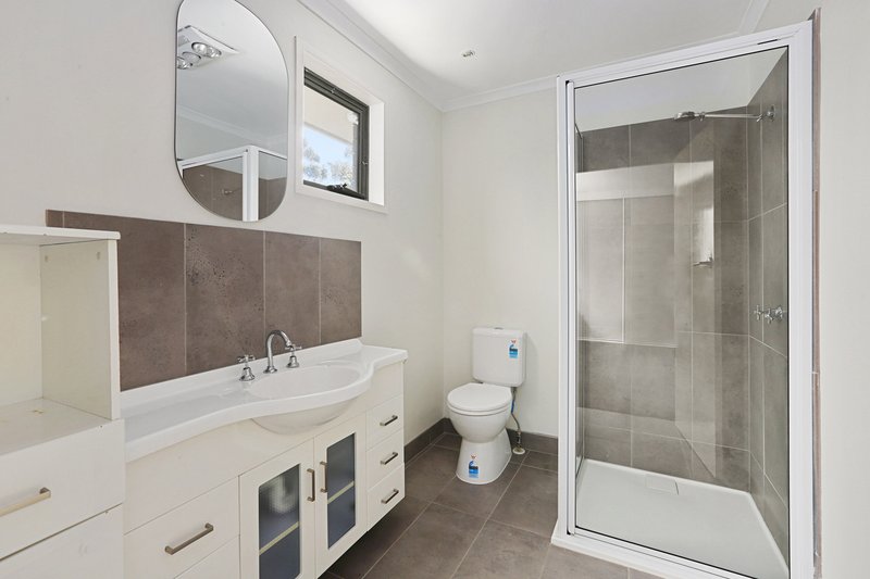 Photo - 128 Mcclelland Avenue, Lara VIC 3212 - Image 6