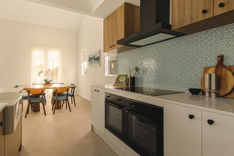Photo - 128 Midsummer Avenue, Jindalee WA 6036 - Image 6