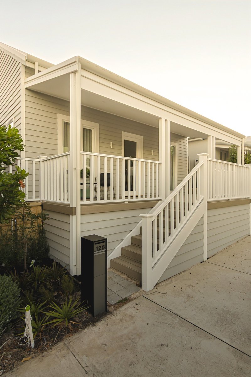 Photo - 128 Midsummer Avenue, Jindalee WA 6036 - Image 25