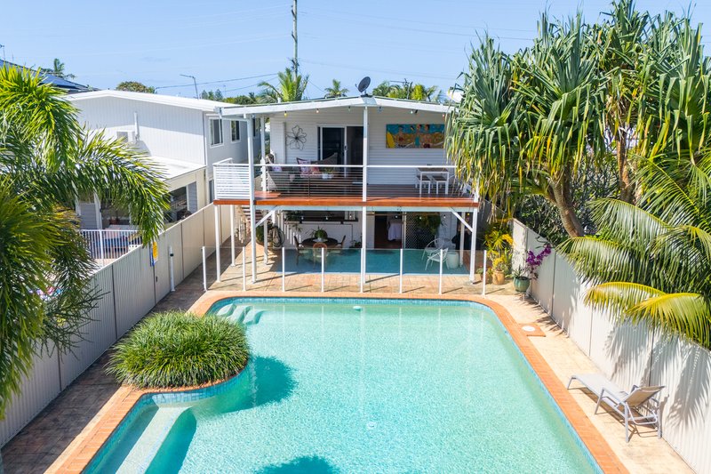 128 Nobby Parade, Miami QLD 4220