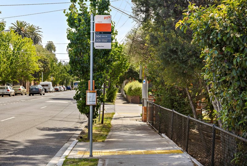 Photo - 1/28 Ormond Road, Ascot Vale VIC 3032 - Image 9